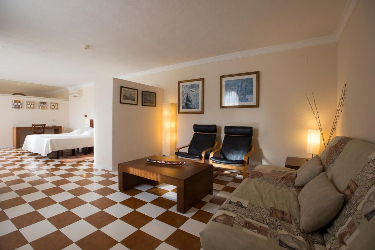 לה קאסס ד'אלקנאר Hotel Cal Naudi מראה חיצוני תמונה