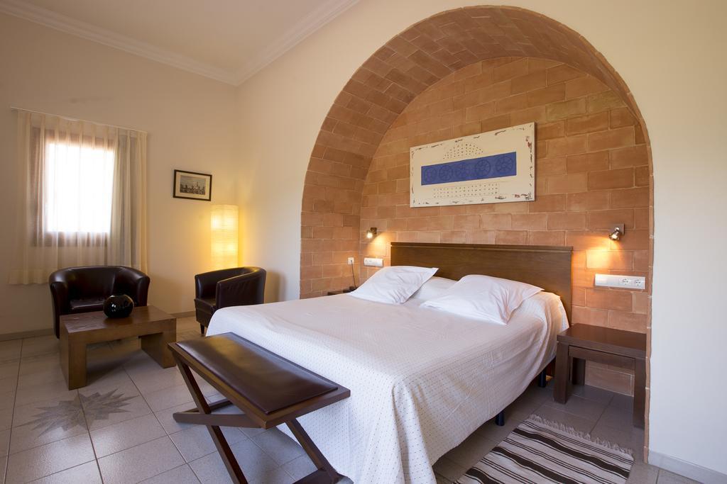לה קאסס ד'אלקנאר Hotel Cal Naudi מראה חיצוני תמונה