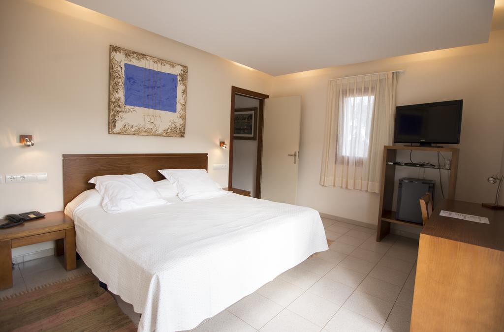 לה קאסס ד'אלקנאר Hotel Cal Naudi מראה חיצוני תמונה