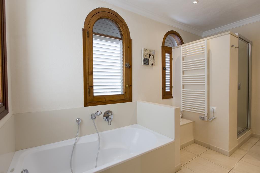 לה קאסס ד'אלקנאר Hotel Cal Naudi מראה חיצוני תמונה