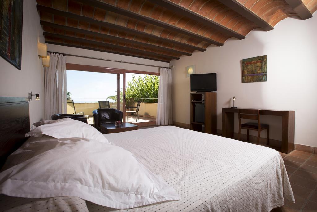 לה קאסס ד'אלקנאר Hotel Cal Naudi מראה חיצוני תמונה