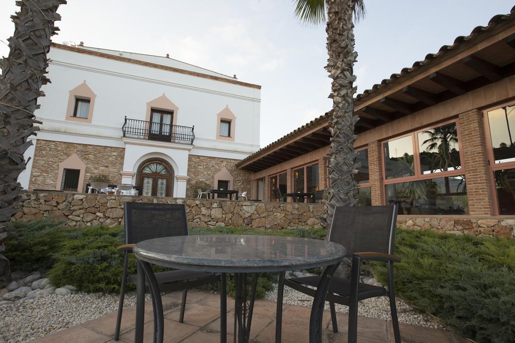 לה קאסס ד'אלקנאר Hotel Cal Naudi מראה חיצוני תמונה